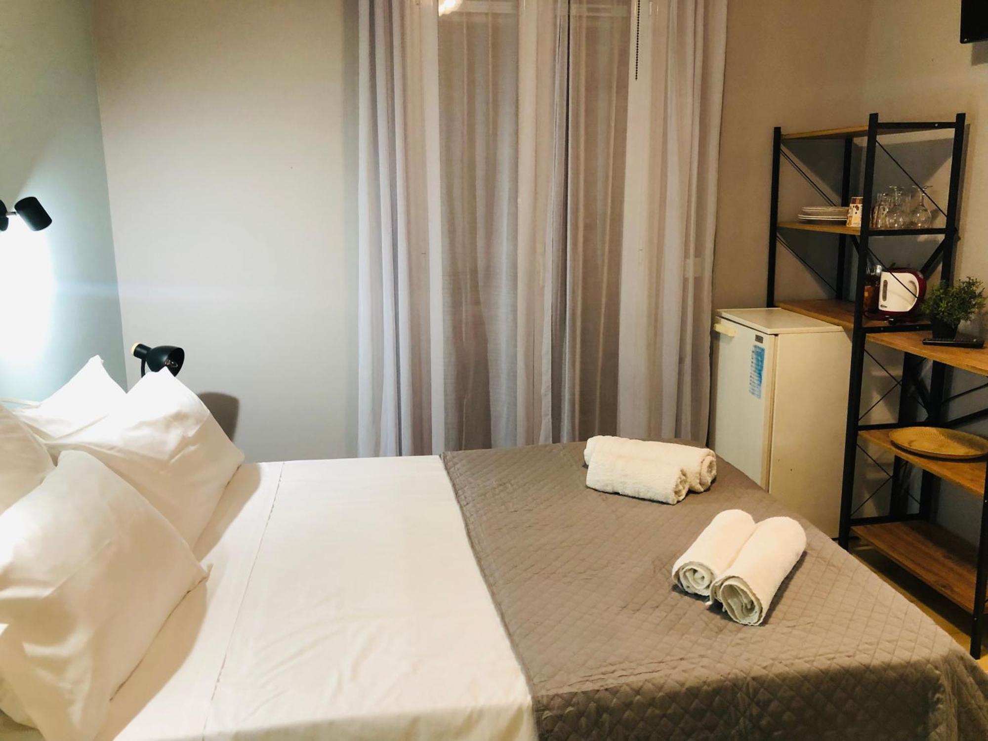 Marina Rooms 阿尔戈斯托利翁 外观 照片
